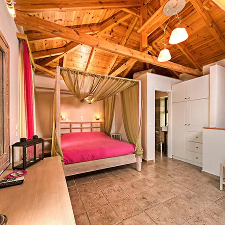 Kardamili Villas *